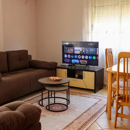 Joe Coastal Escape غوليم