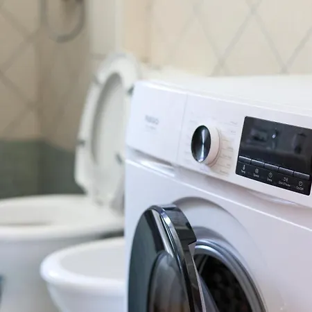 Joe Coastal Escape Apartament Golem (Tirana)